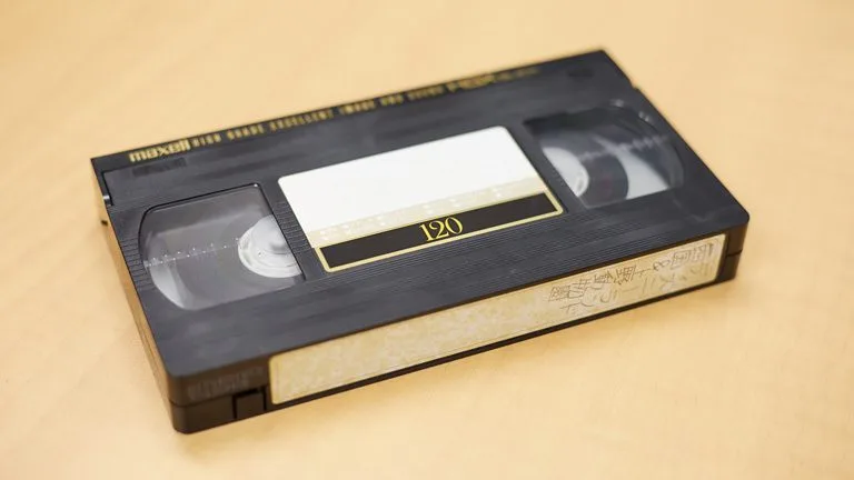 実家に眠るビデオテープを見る方法！ DVDダビングサービスで懐かしい